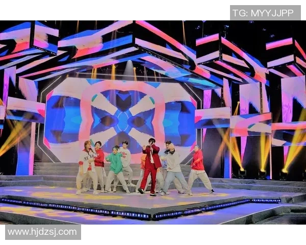 喀什足球梦:在边疆小城绽放的青春与希望之光 喀什足球梦:在边疆小城绽放的青春与希望之光